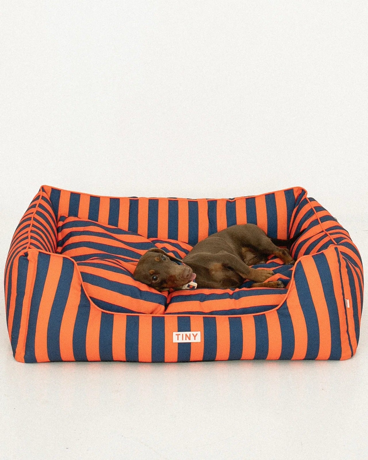 STRIPES BOLSTER BED